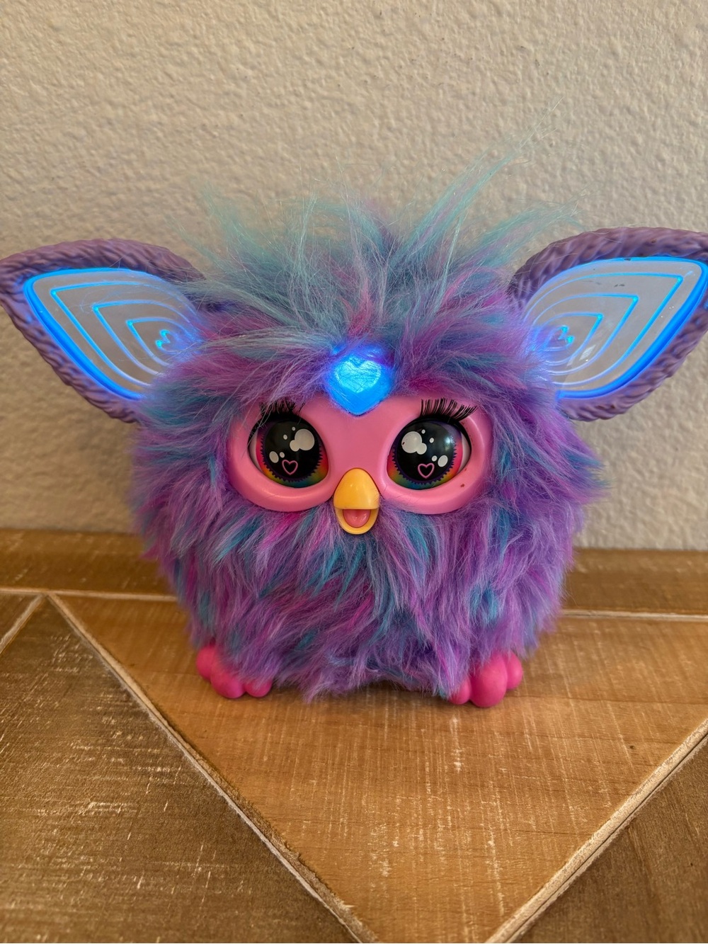 Furby Electronic Toy Purple & Pink Furry Creature WORKS